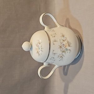 New Noritake Patience 2964 Sugar Bowl w/Lid